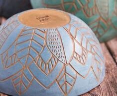 O que é Engobe e Como Usar para Decorar suas Peças